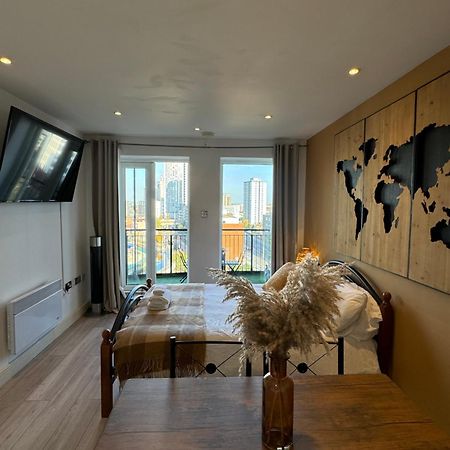Cozy Flat With Balcony Διαμέρισμα Λονδίνο Εξωτερικό φωτογραφία